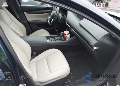 2021 Mazda Mazda3 Preferred из США, поврежденный, VIN 3MZBPBCM2MM207942